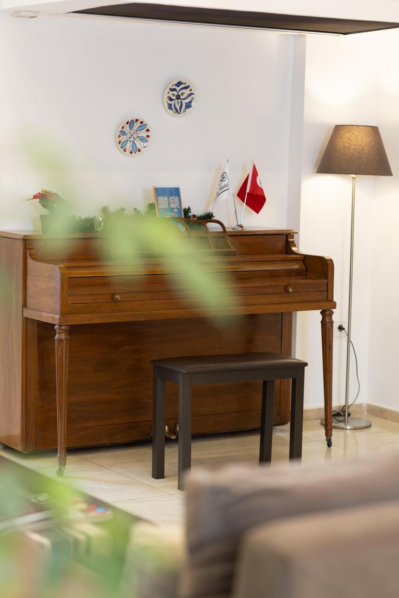 איזמיר Mb City Hotel מראה חיצוני תמונה
